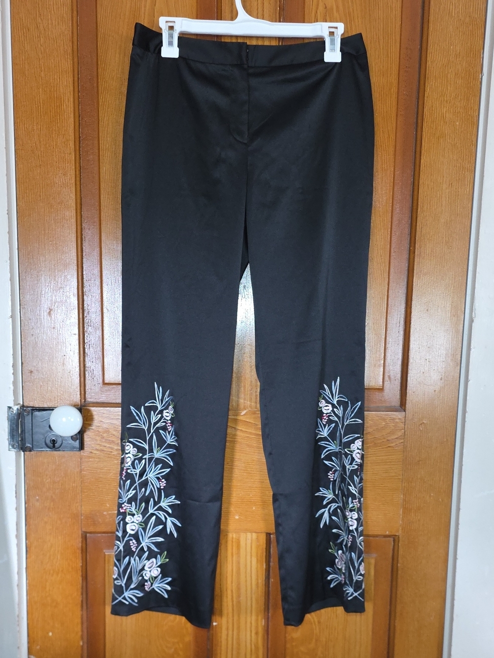 Spenser Jeremy Black Wide-Leg Pants with Floral Embroidery